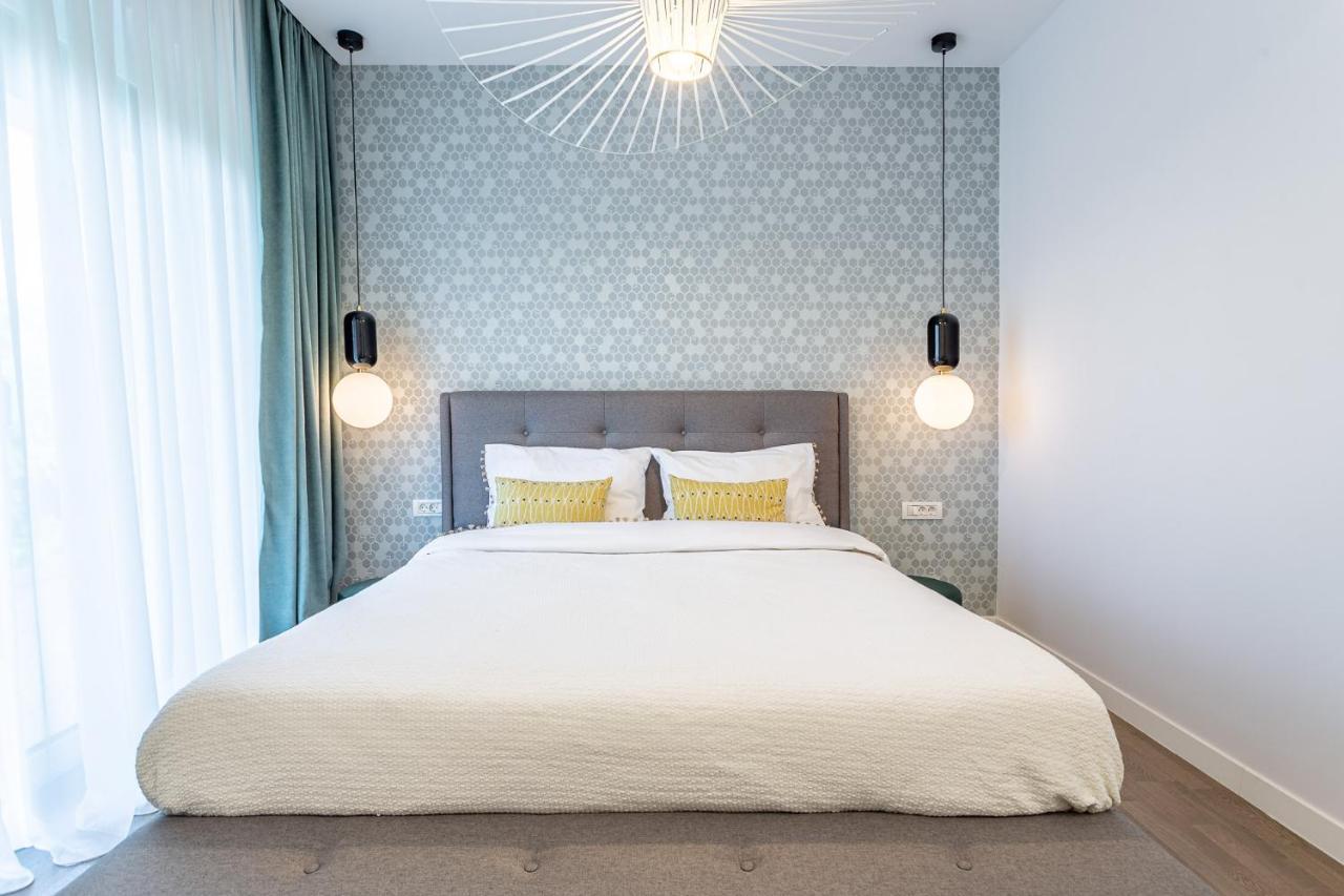 Il Lago - Sunrise - Cozy Luxurious Smart Home By The Lake 벌룬터리 외부 사진