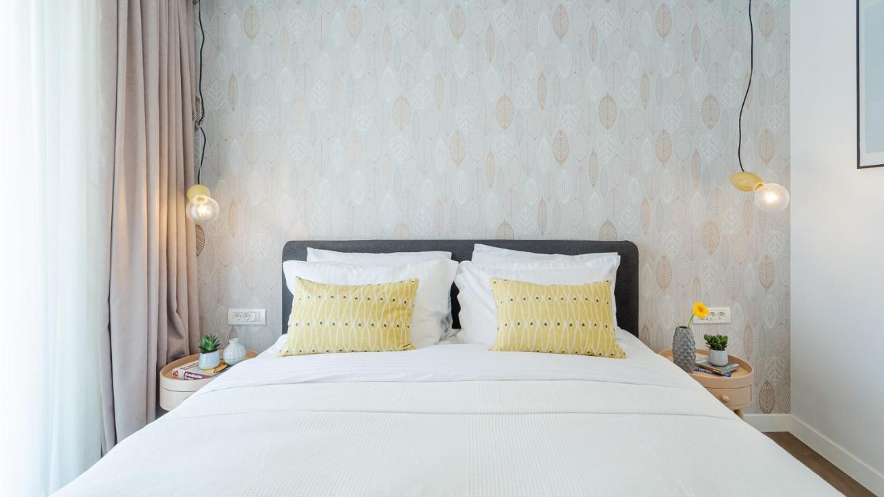 Il Lago - Sunrise - Cozy Luxurious Smart Home By The Lake 벌룬터리 외부 사진