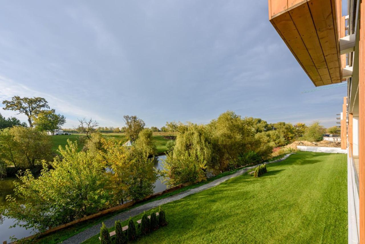 Il Lago - Sunrise - Cozy Luxurious Smart Home By The Lake 벌룬터리 외부 사진